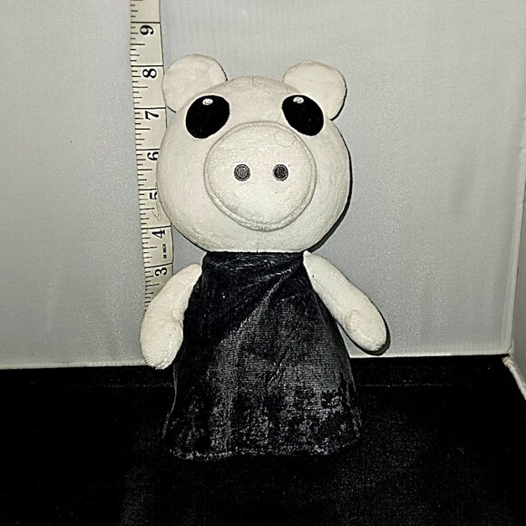 Roblox Other - Piggy Roblox ~ Piggy Memory Plush Figure ~ 9 Inches